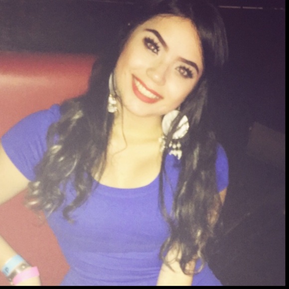 Meet your Posher, Lau - Picture 1 of 1